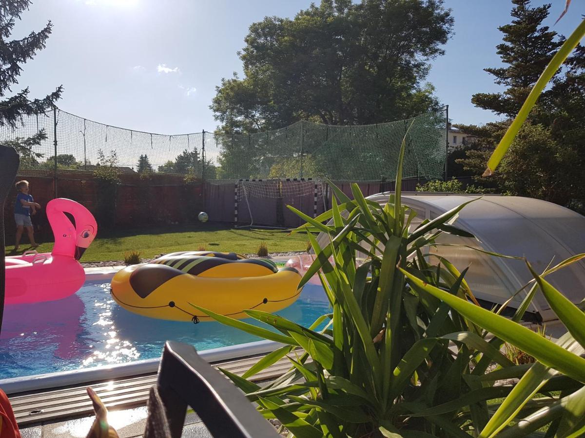 Pool & Lake Holiday Home Markkleeberg Zewnętrze zdjęcie