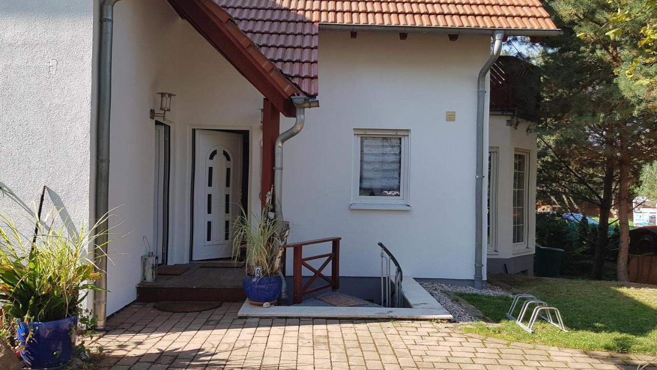 Pool & Lake Holiday Home Markkleeberg Zewnętrze zdjęcie