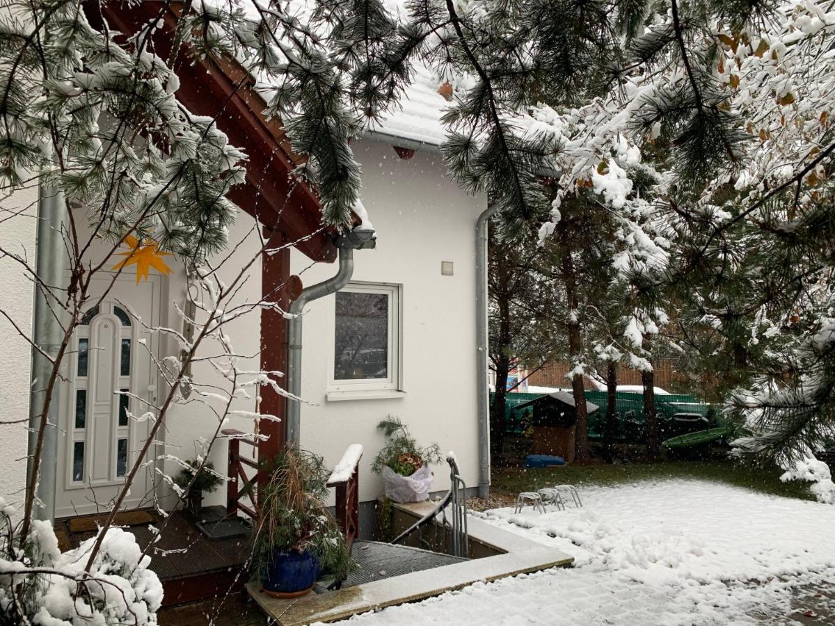 Pool & Lake Holiday Home Markkleeberg Zewnętrze zdjęcie