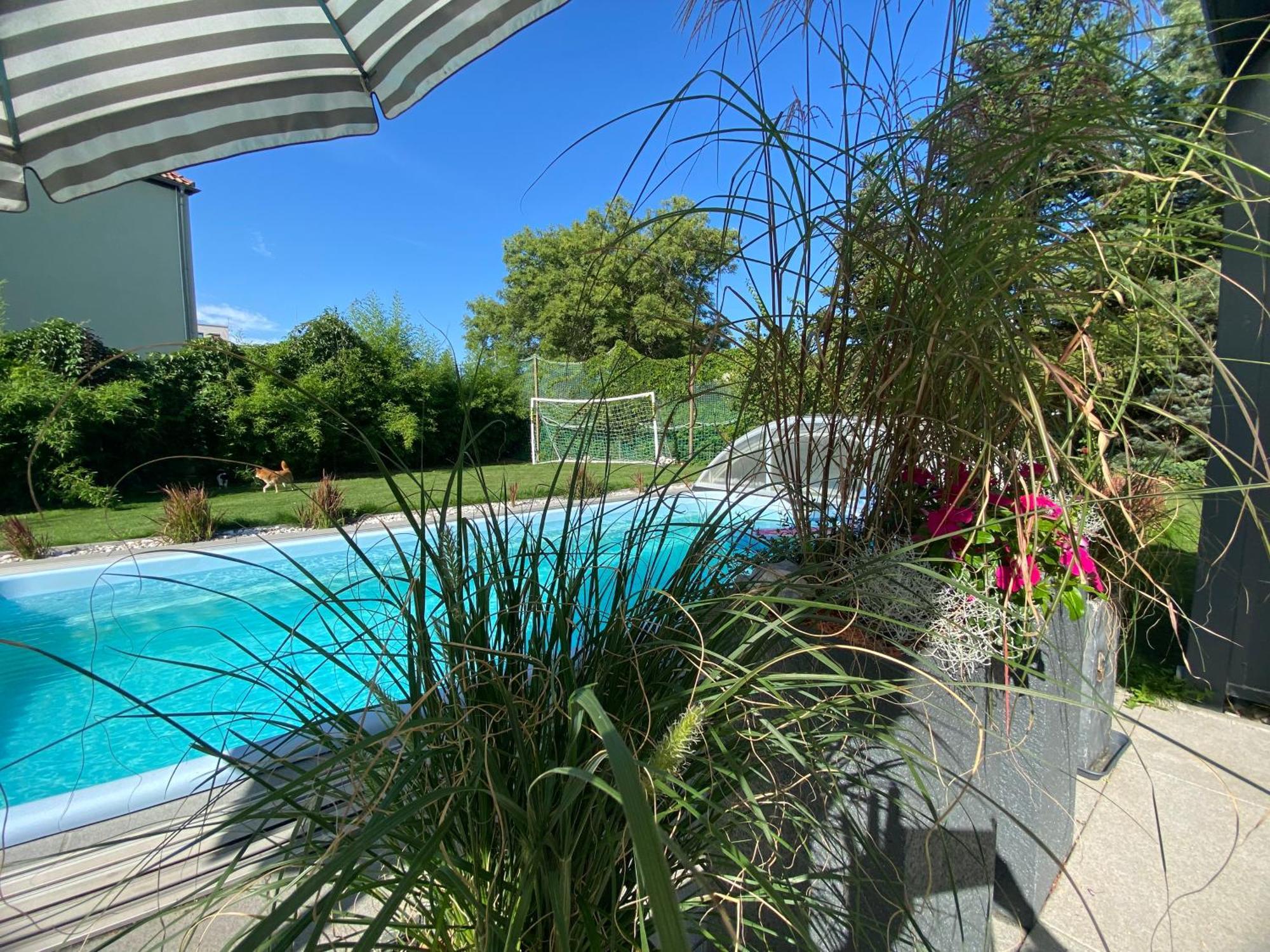 Pool & Lake Holiday Home Markkleeberg Zewnętrze zdjęcie